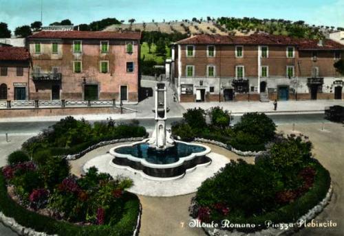 Monte Romano Piazza Plebiscito - 1962